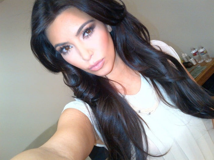 Kim-Kardashian-Instagram-selfie-1